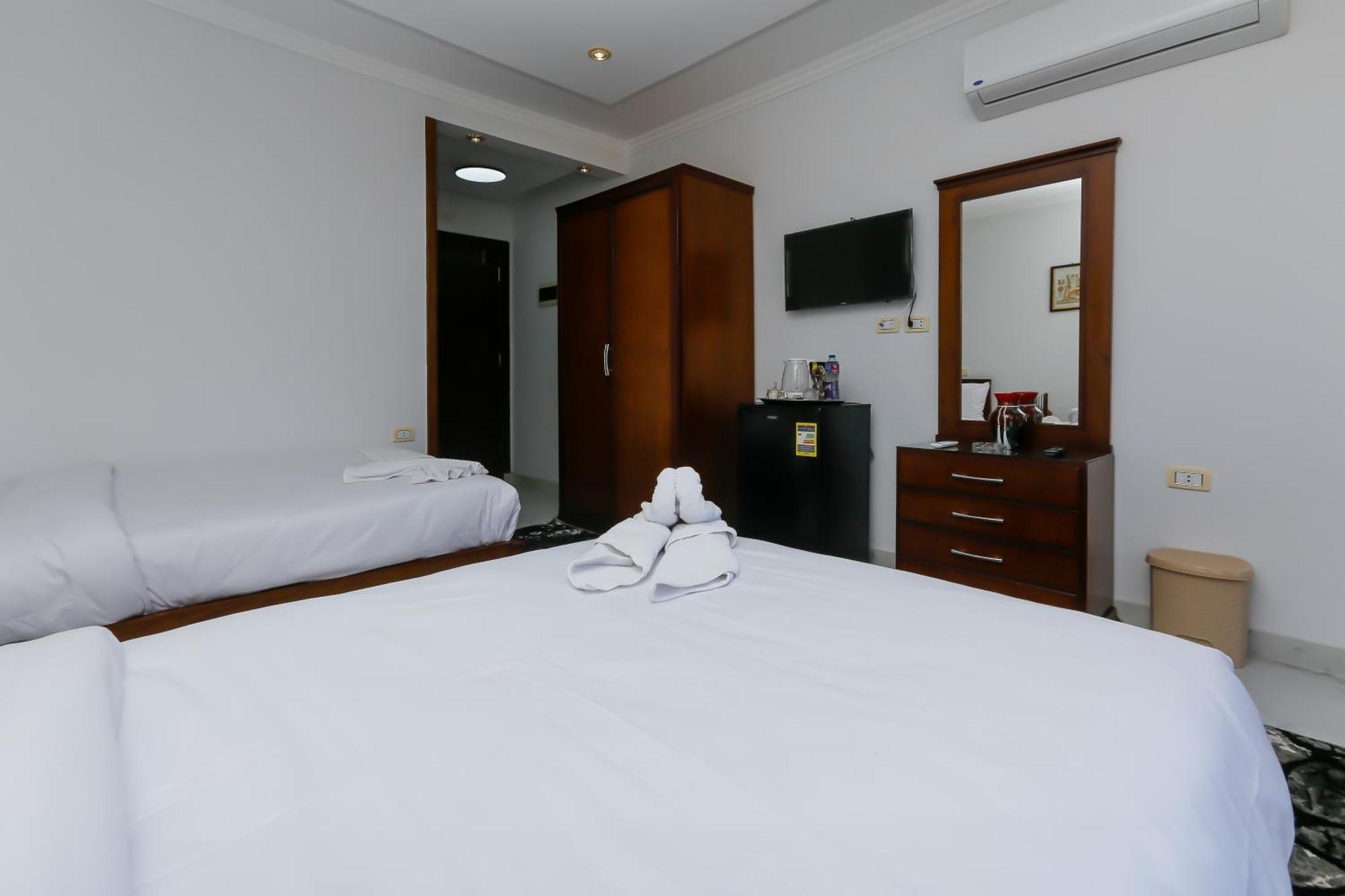 New Asser Hotel Pyramid Kafret el-Gabal エクステリア 写真